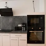 Schoene 54 M², Zentrumsnah, Kingbett *