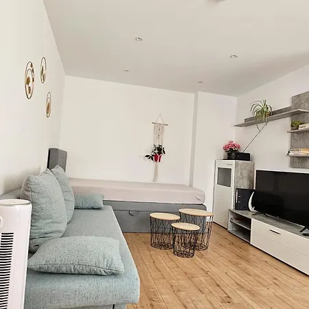 Schoene 54 M², Zentrumsnah, Kingbett Apartmán Erfurt
