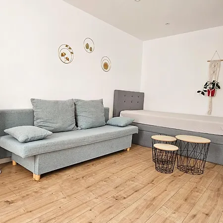Schoene 54 M², Zentrumsnah, Kingbett Appartamento *