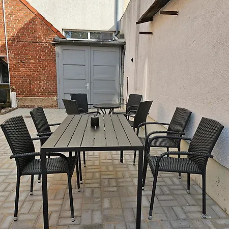 Schoene 54 M², Zentrumsnah, Kingbett Apartmán *