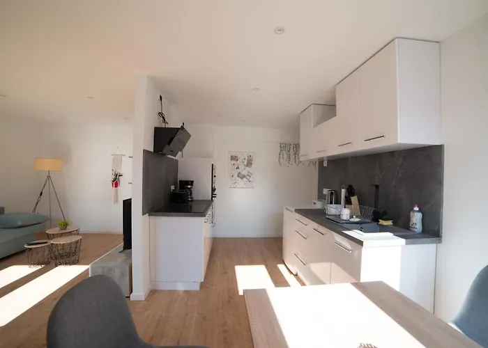 Schoene 54 M², Zentrumsnah, Kingbett Erfurt