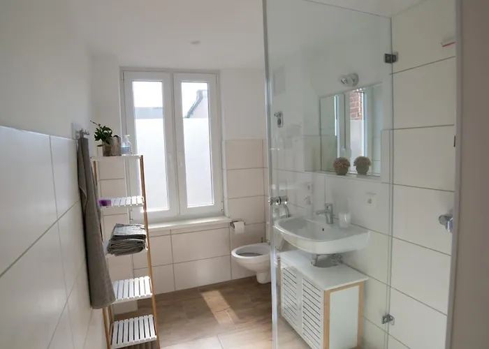 Schoene 54 M², Zentrumsnah, Kingbett * Erfurt