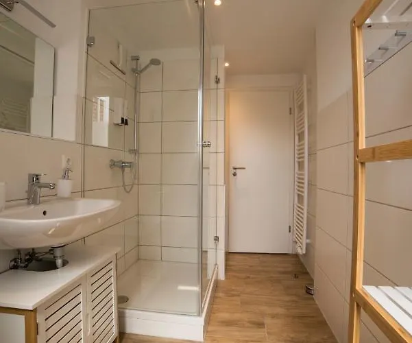Apartamento Schoene 54 M², Zentrumsnah, Kingbett Erfurt