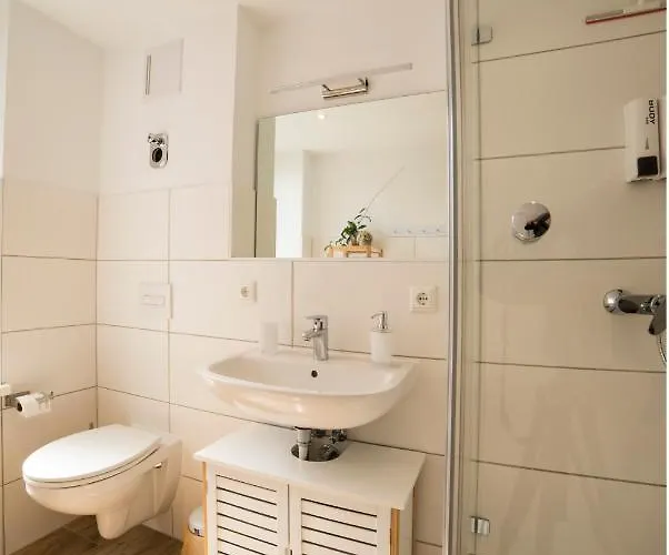 Appartement Schoene 54 M², Zentrumsnah, Kingbett *