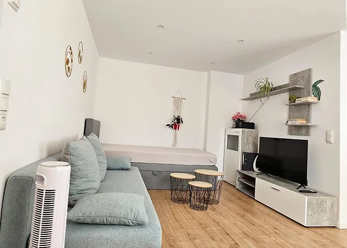 Schoene 54 M², Zentrumsnah, Kingbett Apartamento Erfurt